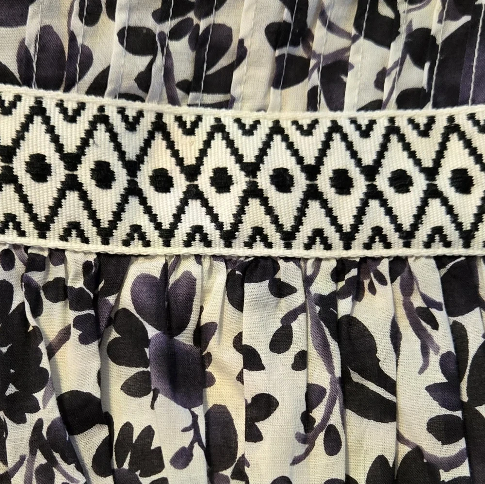 Talbots tiered floral skirt bands of embroidery Navy White sz 18 - Picture 6 of 6